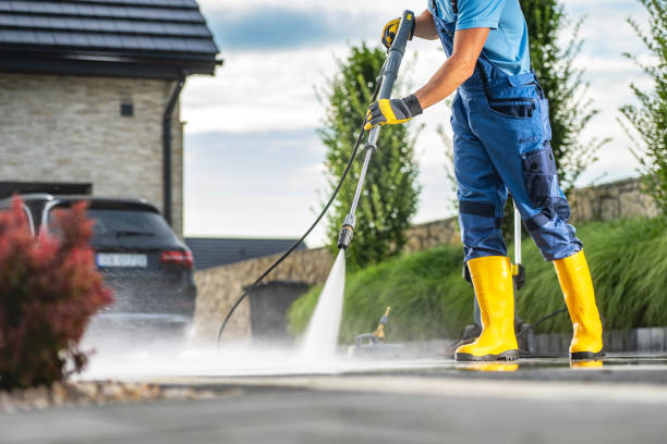 Why Choose Our Certified Pressure Washing Experts for Your Project Needs in Grantsville, UT?